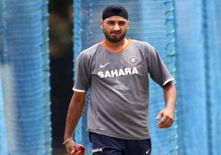 harbhajan opens cricket academy in kolkata -... harbhajan opens cricket academy in kolkata -...