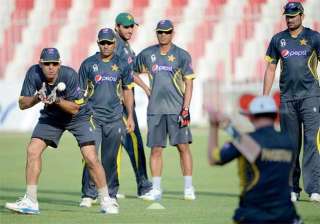 pakistani cricket team starts training for world... pakistani cricket team starts training for world...
