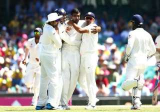 aus vs ind ashwin strikes early but australia... aus vs ind ashwin strikes early but australia...