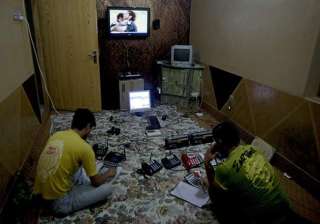 police arrest seven people for betting in ipl... police arrest seven people for betting in ipl...