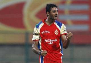 ipl 8 sreenath arvind replaces adam milne in rcb... ipl 8 sreenath arvind replaces adam milne in rcb...