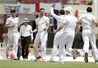 eng vs wi england closes in on west indies... eng vs wi england closes in on west indies...
