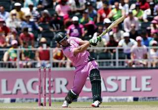 kumble congratulates de villiers on fastest odi... kumble congratulates de villiers on fastest odi...