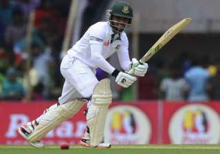 bangladesh reach 236 4 vs pakistan after 1st day... bangladesh reach 236 4 vs pakistan after 1st day...