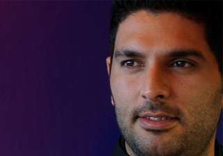 ipl 8 yuvraj singh ties up with delhi daredevils... ipl 8 yuvraj singh ties up with delhi daredevils...