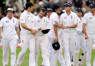 england thrash pakistan in fix row test - India TV england thrash pakistan in fix row test - India TV