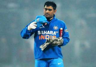 irked fans pelted stone at dhoni s house - India... irked fans pelted stone at dhoni s house - India...