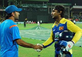muralitharan s mother in law wants a tie - India... muralitharan s mother in law wants a tie - India...