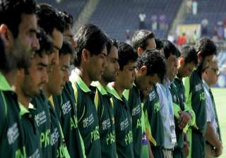 pakistan approaches india for visas to pakistani... pakistan approaches india for visas to pakistani...