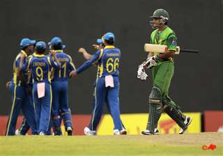 pakistan sets 248 target for sri lanka in 5th odi... pakistan sets 248 target for sri lanka in 5th odi...