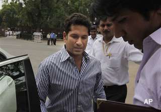 sachin tendulkar steals limelight in parliament -... sachin tendulkar steals limelight in parliament -...