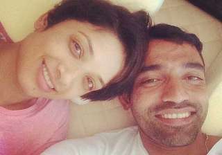 sheetal gautam is the reason why uthappa... sheetal gautam is the reason why uthappa...