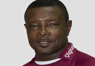 sir richie wants antiguan youth to emulate... sir richie wants antiguan youth to emulate...