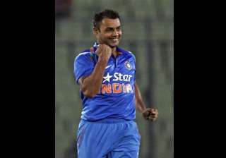 suresh raina surprised by stuart binny s... suresh raina surprised by stuart binny s...