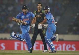 world t20 india vs pakistan scoreboard - India TV world t20 india vs pakistan scoreboard - India TV