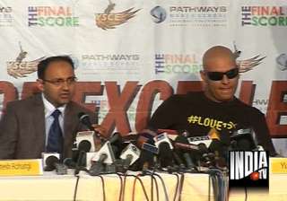yuvraj praises tendulkar - India TV yuvraj praises tendulkar - India TV