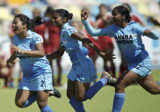 accolades rewards for junior women s hockey team... accolades rewards for junior women s hockey team...