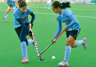 india eves lose 1 4 to new zealand - India TV india eves lose 1 4 to new zealand - India TV