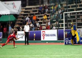 india go down 2 3 to south korea in azlan shah... india go down 2 3 to south korea in azlan shah...