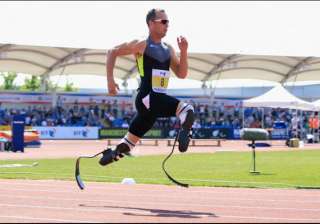 blade runner pistorius back in court - India TV blade runner pistorius back in court - India TV