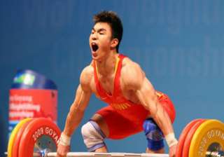 chinese lifter breaks world record - India TV chinese lifter breaks world record - India TV