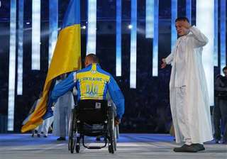 independence plea by ukrainian medalist in sochi.... independence plea by ukrainian medalist in sochi....