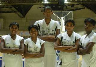 7 feet tall poonam leads chhattisgarh to victory... 7 feet tall poonam leads chhattisgarh to victory...