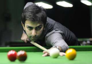 national snooker pankaj advani varun madan set up... national snooker pankaj advani varun madan set up...