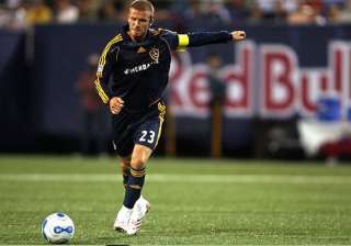 beckham signs new 2 year deal with la galaxy -... beckham signs new 2 year deal with la galaxy -...