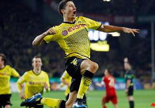 dortmund beats bayern to go clear in bundesliga -... dortmund beats bayern to go clear in bundesliga -...
