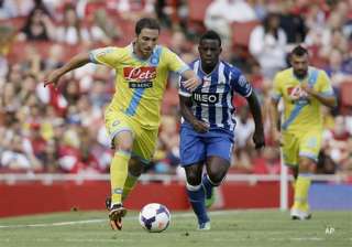 emirates cup porto recovers to beat napoli -... emirates cup porto recovers to beat napoli -...