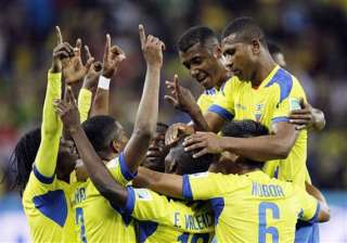 fifa world cup ecuador plays for benitez and... fifa world cup ecuador plays for benitez and...
