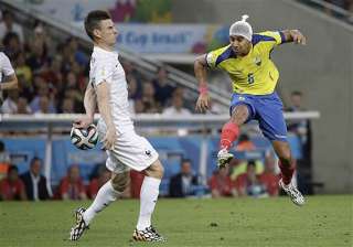 fifa world cup france and ecuador drawing 0 0 at... fifa world cup france and ecuador drawing 0 0 at...