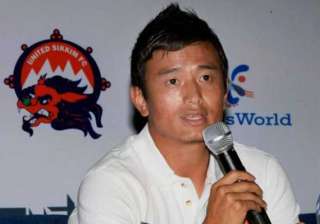 footballer bhutia eyes a political goal - India TV footballer bhutia eyes a political goal - India TV