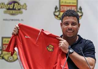 brazil s ronaldo to attempt comeback with... brazil s ronaldo to attempt comeback with...