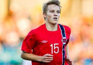 real madrid signs norwegian teen martin odegaard... real madrid signs norwegian teen martin odegaard...