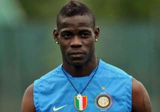 balotelli wasting his talent mancini - India TV balotelli wasting his talent mancini - India TV