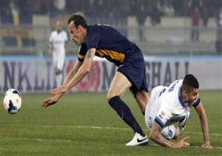 inter beats verona 2 0 to boost european hopes -... inter beats verona 2 0 to boost european hopes -...