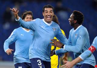 lazio scrapes into quarterfinals after late... lazio scrapes into quarterfinals after late...