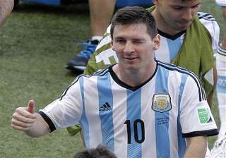 lionel messi the new generation maradona turns... lionel messi the new generation maradona turns...
