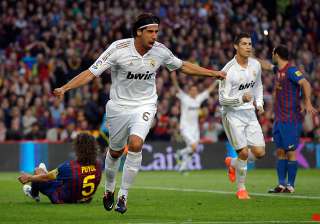 madrid breaks scoring record in win at barcelona... madrid breaks scoring record in win at barcelona...