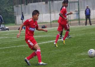 meghalaya lifts u 17 boys subroto cup title -... meghalaya lifts u 17 boys subroto cup title -...
