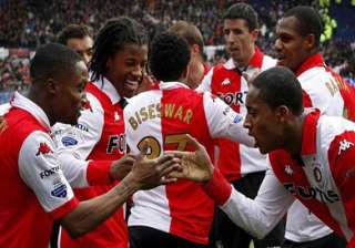 psv celtic advance in champions league qualifying... psv celtic advance in champions league qualifying...