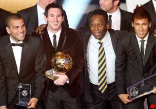pele thinks messi still has some improving to do... pele thinks messi still has some improving to do...