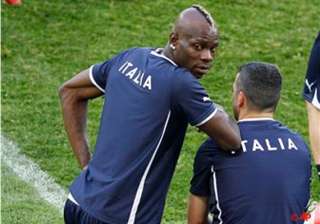 peter pan balotelli cool before england match -... peter pan balotelli cool before england match -...