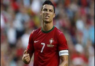 portuguese rally around leader ronaldo - India TV portuguese rally around leader ronaldo - India TV