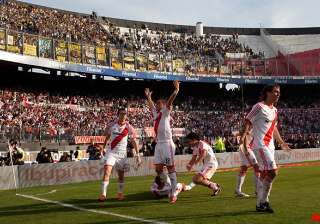 river plate promoted to argentina 1st division -... river plate promoted to argentina 1st division -...