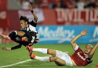 santos draws 1 1 with inter in copa libertadores... santos draws 1 1 with inter in copa libertadores...