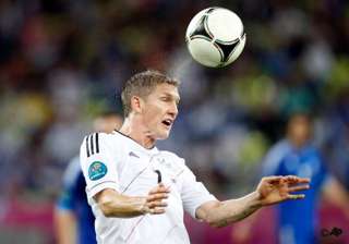 schweinsteiger doubtful for euro 2012 semifinals... schweinsteiger doubtful for euro 2012 semifinals...