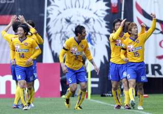 sendai beats sapporo 4 1 to keep lead in j league... sendai beats sapporo 4 1 to keep lead in j league...